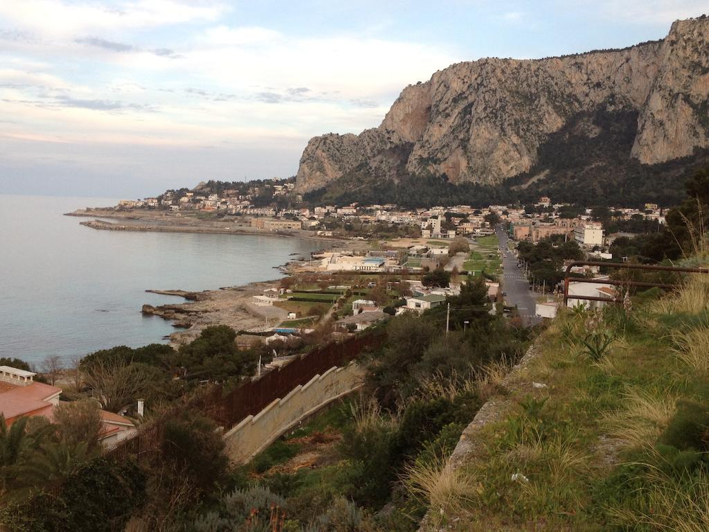 Mondello Suites Feels Like Home Exteriör bild