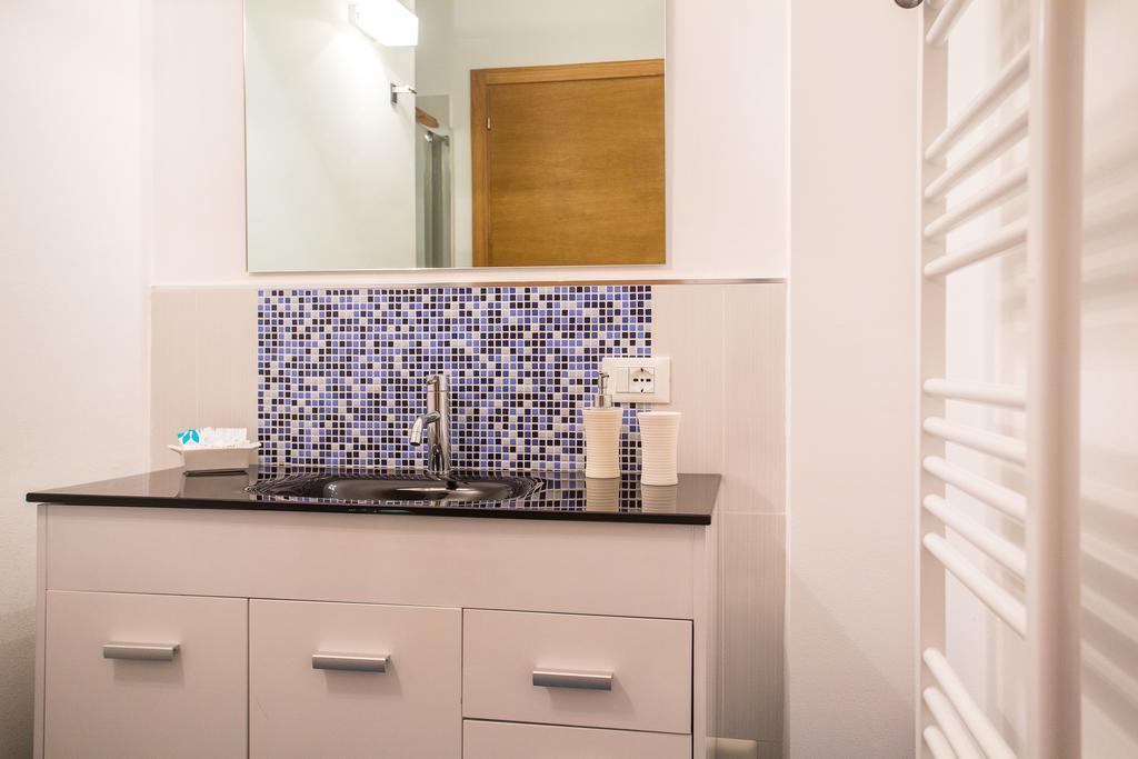 Mondello Suites Feels Like Home Exteriör bild