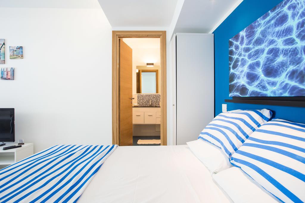Mondello Suites Feels Like Home Exteriör bild