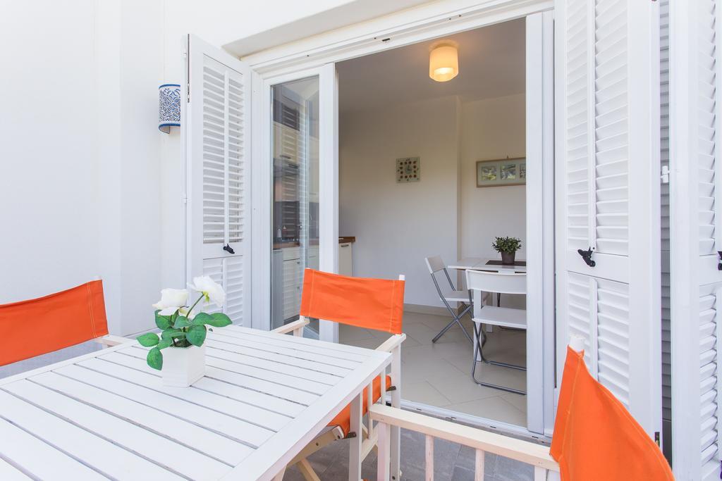 Mondello Suites Feels Like Home Exteriör bild