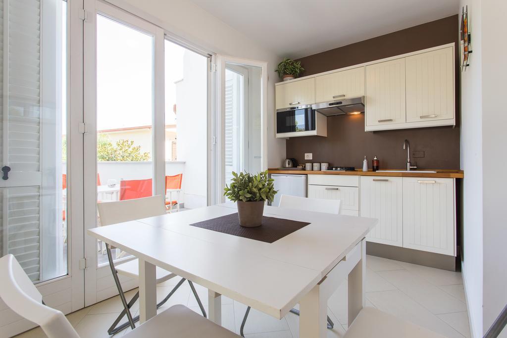 Mondello Suites Feels Like Home Exteriör bild