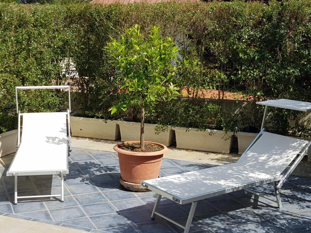 Mondello Suites Feels Like Home Exteriör bild